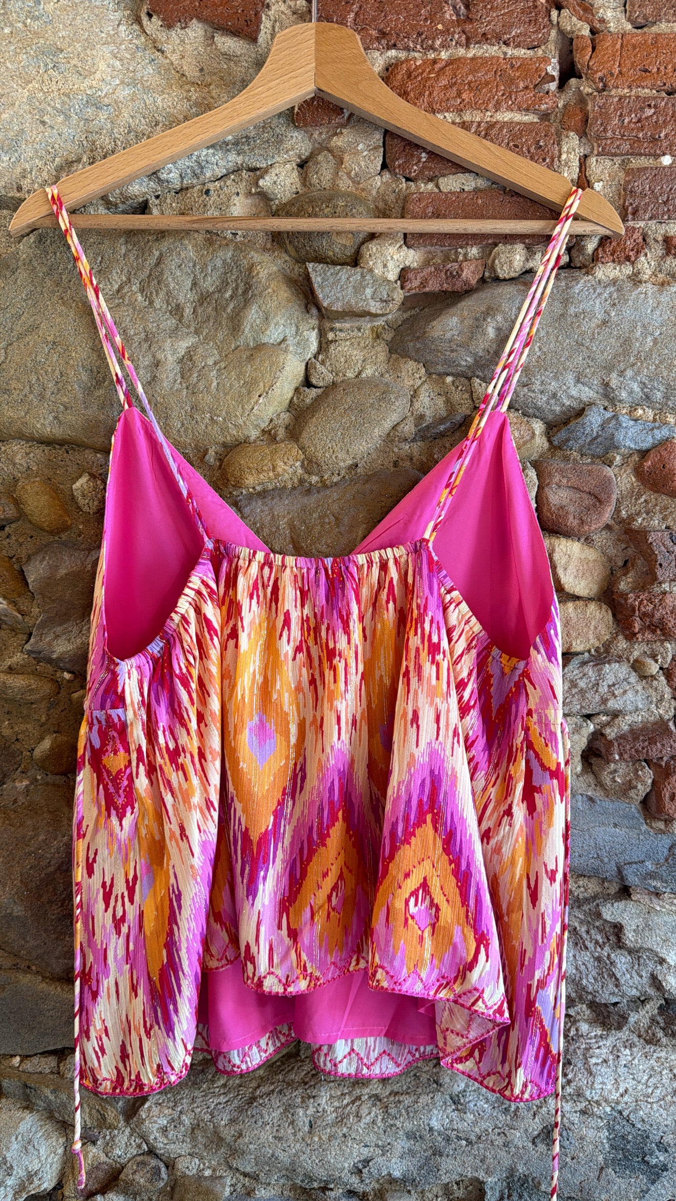 Top Fantasy Pink