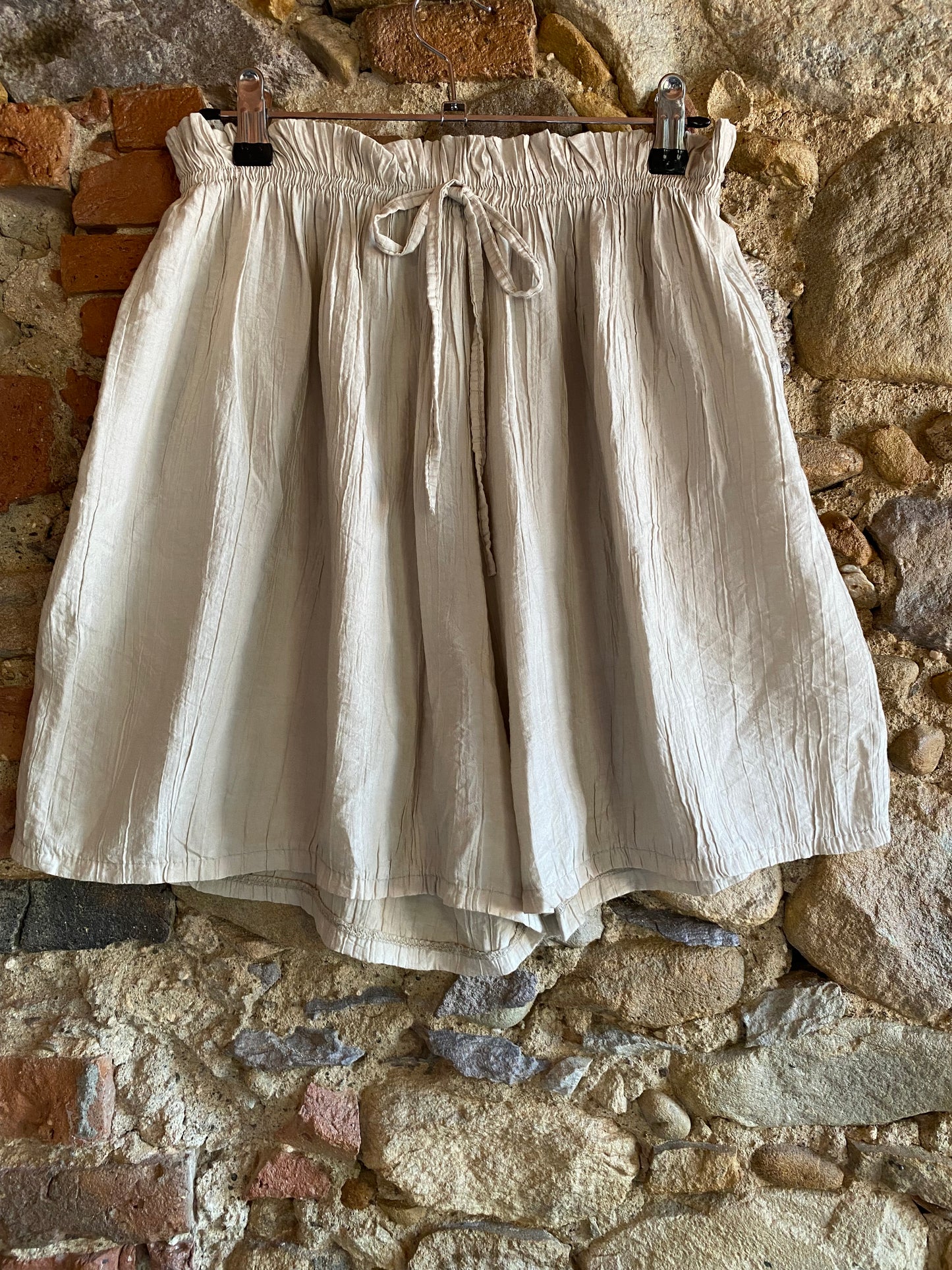 Pantaloncino Bastien gesso