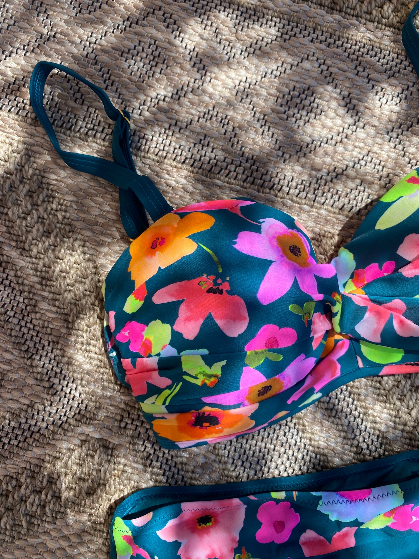 Bikini Mentone petrolio