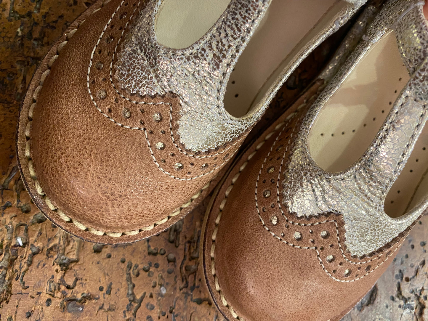 Bebe’ scarpe in pelle bicolore marrone argento vintage