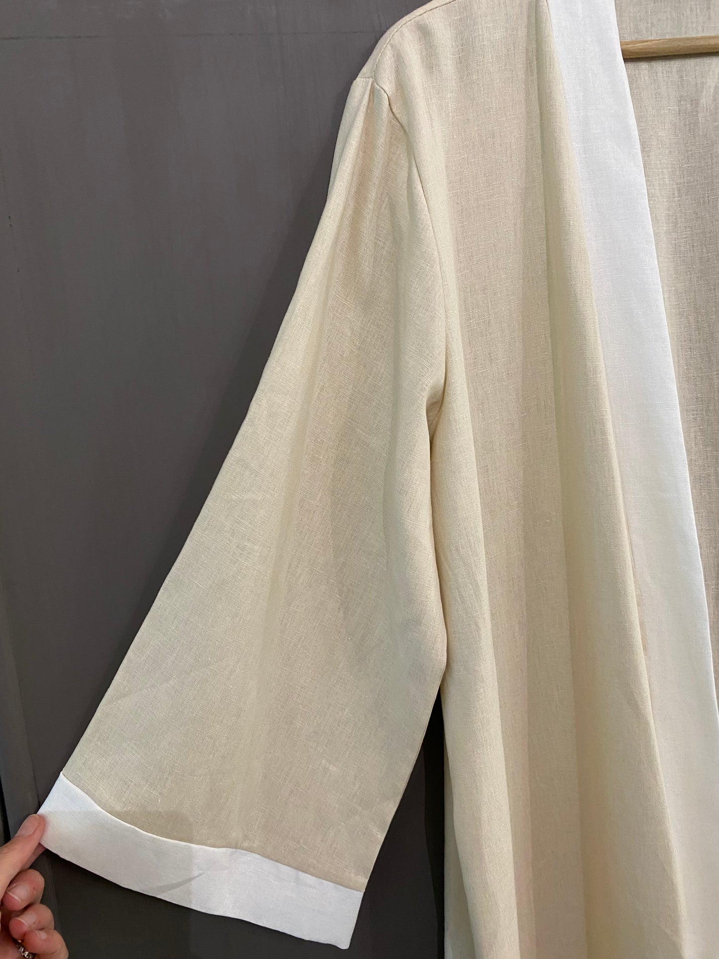 Charlotte Kimono donna in Lino e viscosa colore panna e bianco