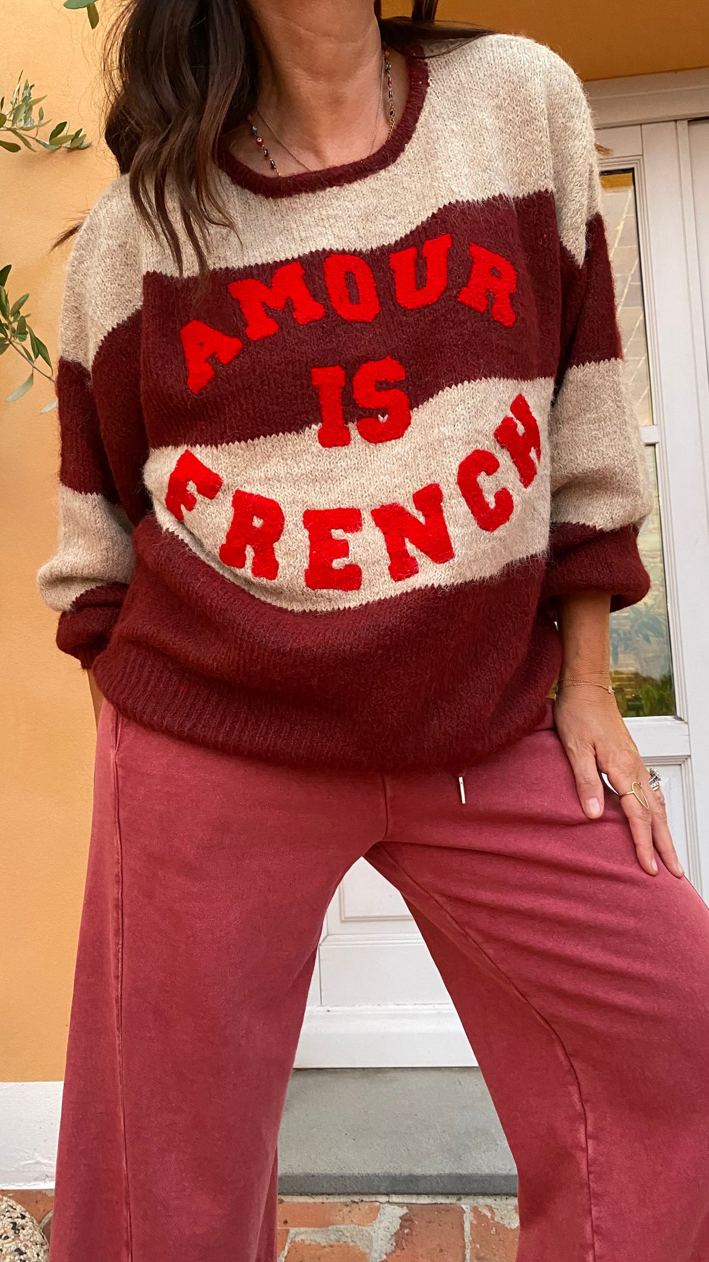 Maglione Amour is French burgundy