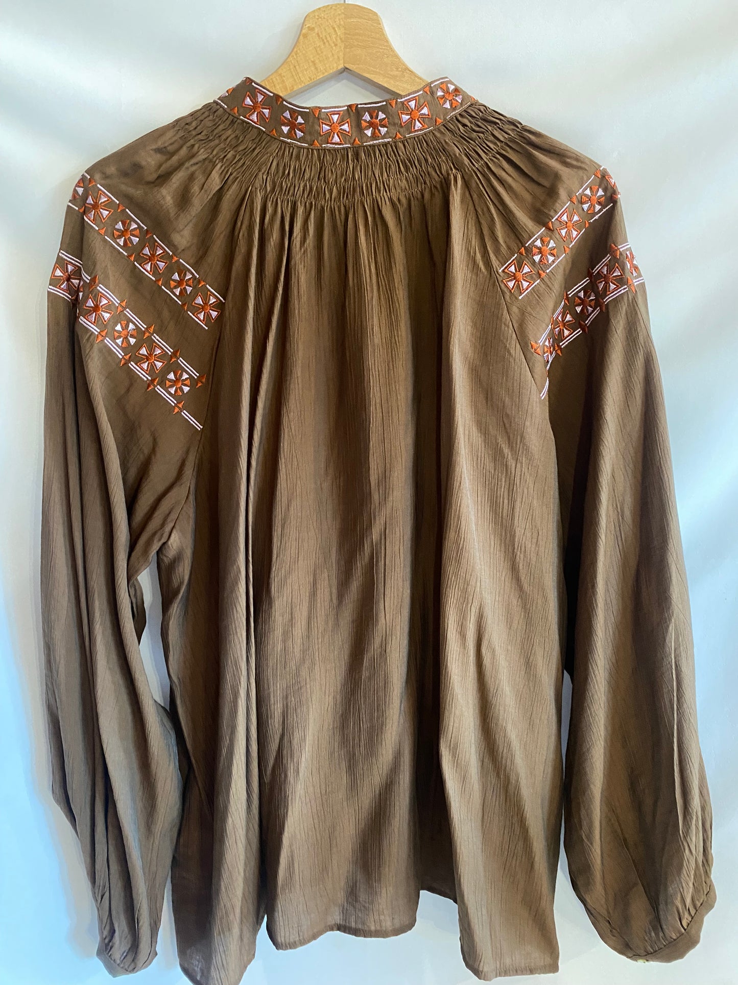 Blusa Etienne moro