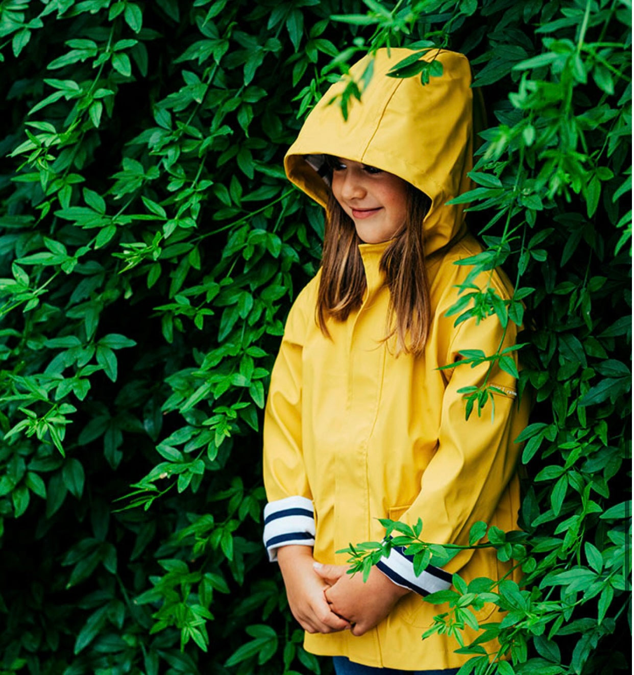 Impermeabile colore giallo