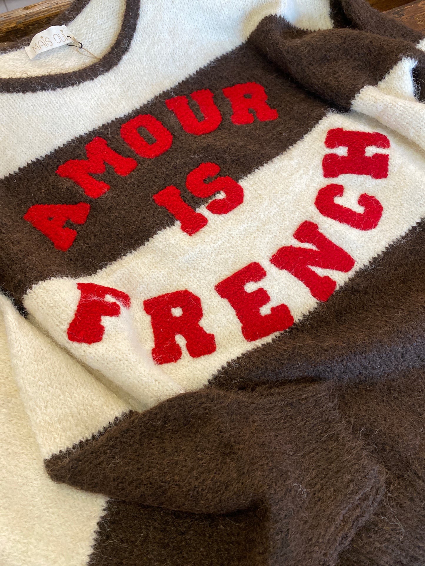 Maglione Amour is French choco