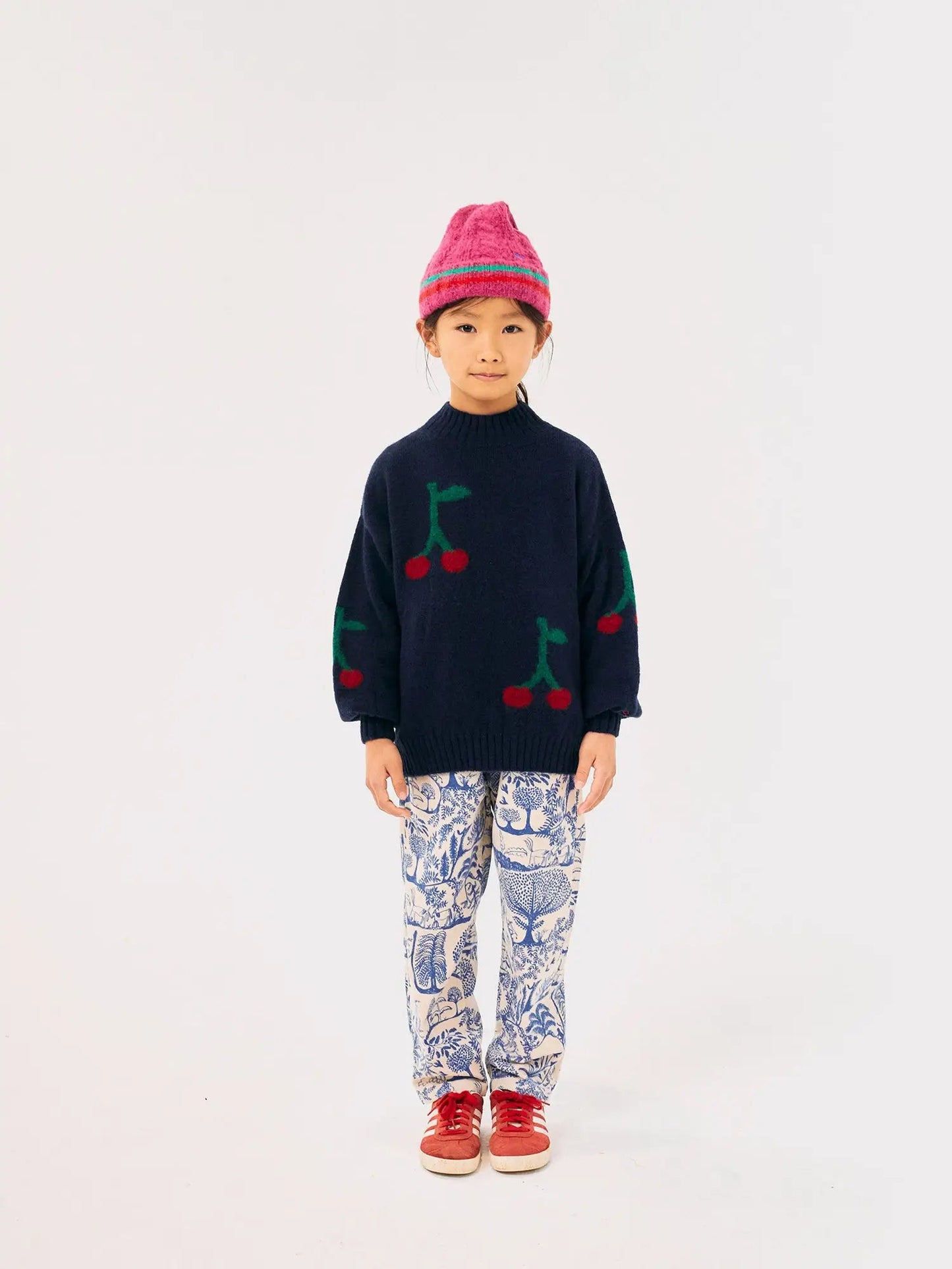 Maglione mezzo collo misto lana colore blu ricamo ciliegie