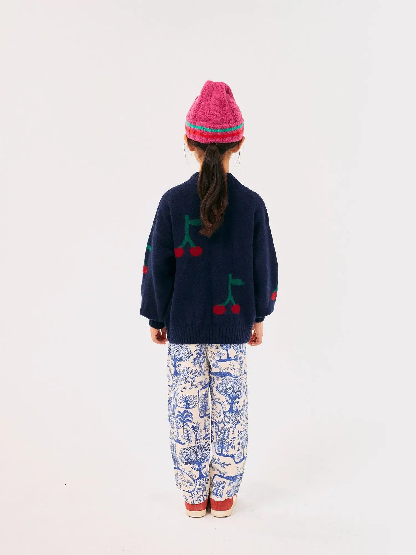 Maglione mezzo collo misto lana colore blu ricamo ciliegie
