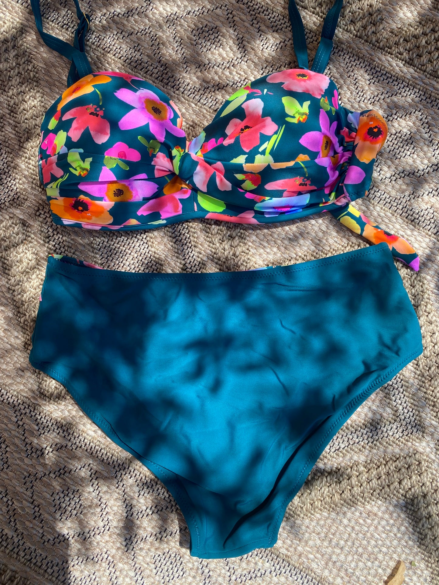 Bikini Mentone petrolio