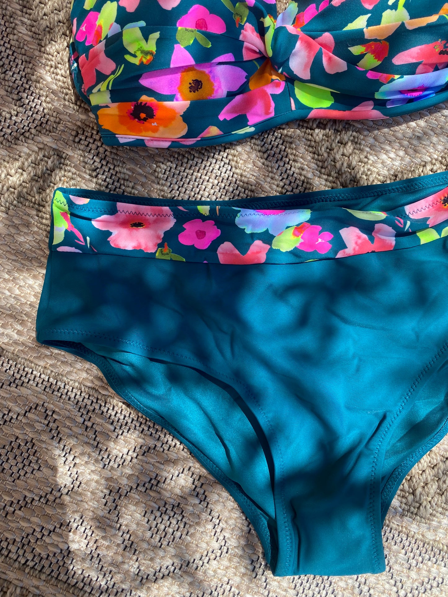 Bikini Mentone petrolio
