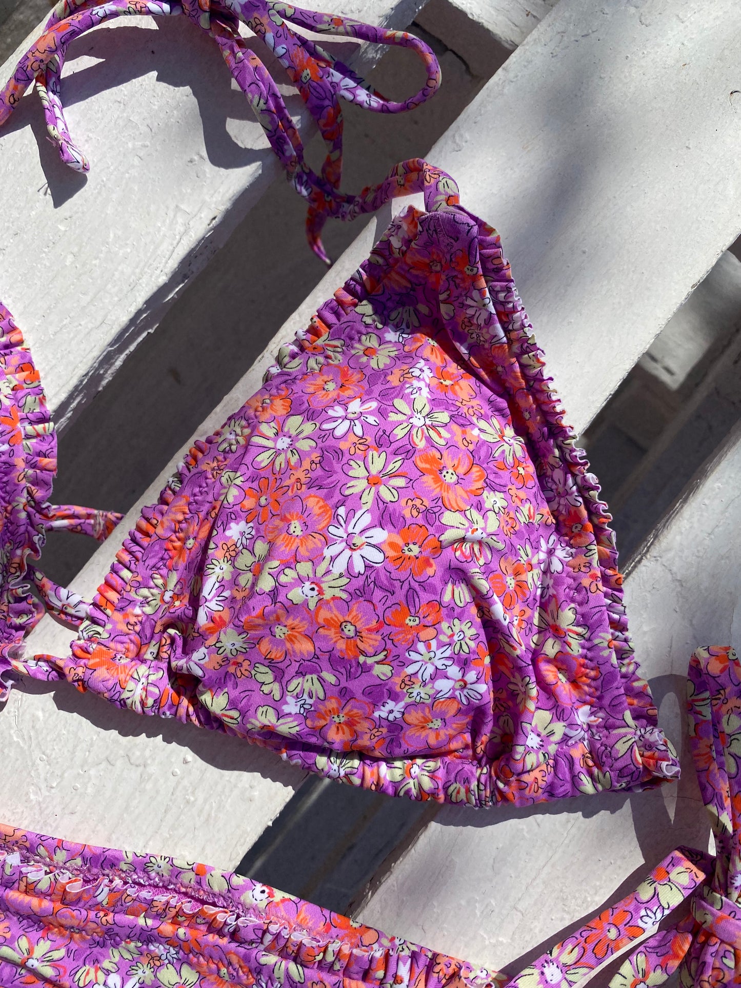 Bikini Saint-Tropez purple flowers
