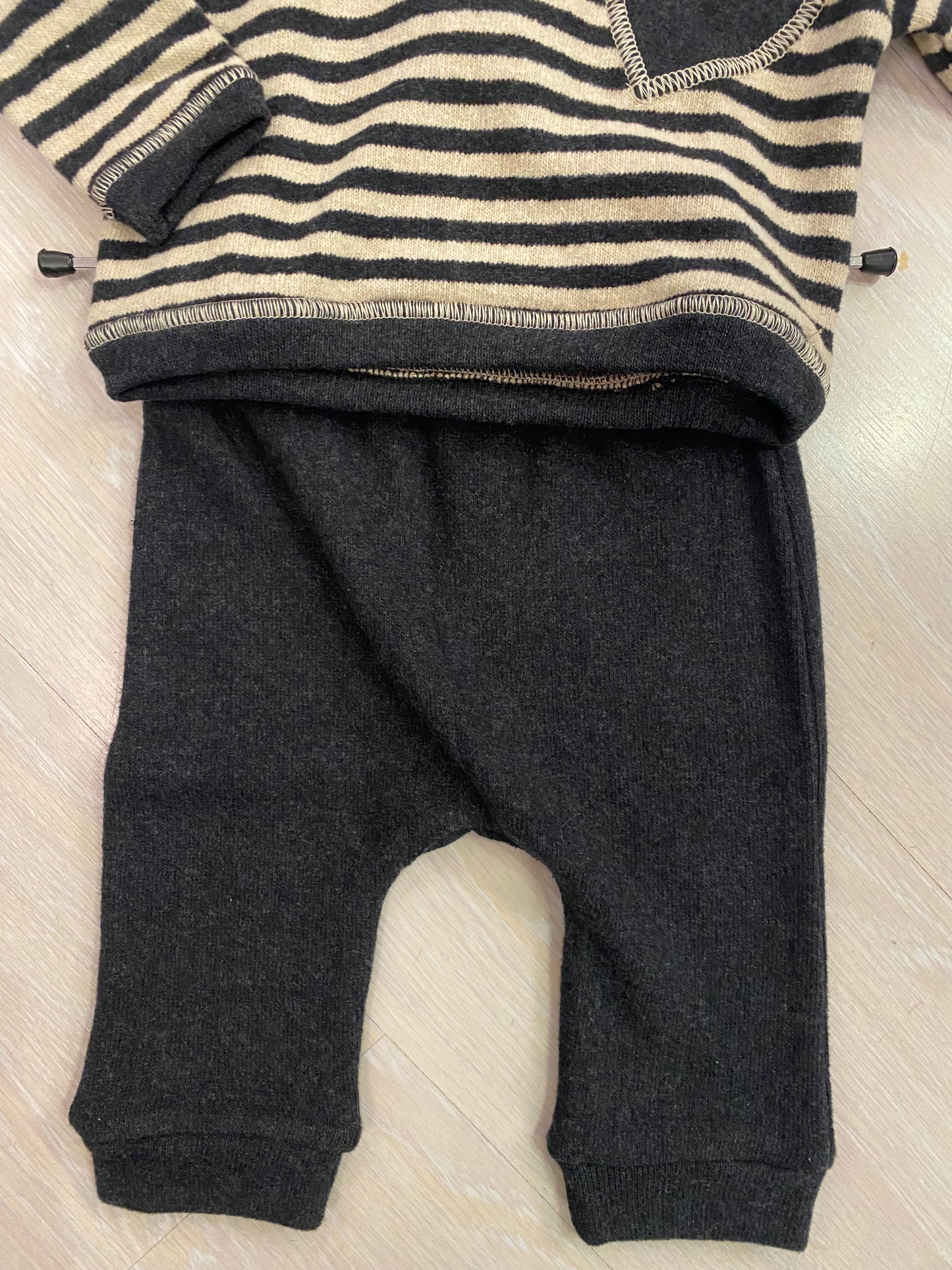 completo bambino caldo cotone grigio carbone e panna