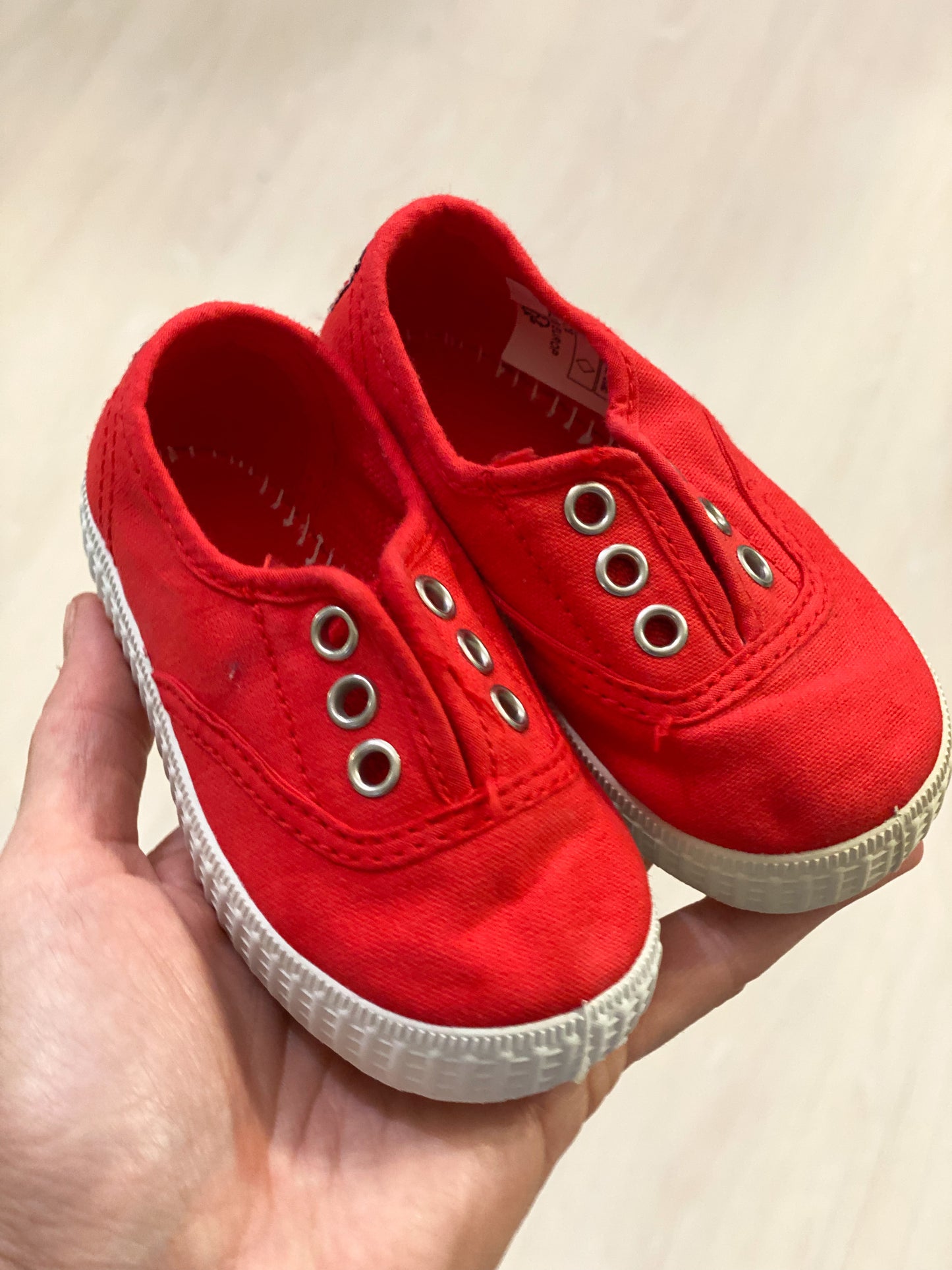 Chipie scarpe in tela con punta in gomma rosso