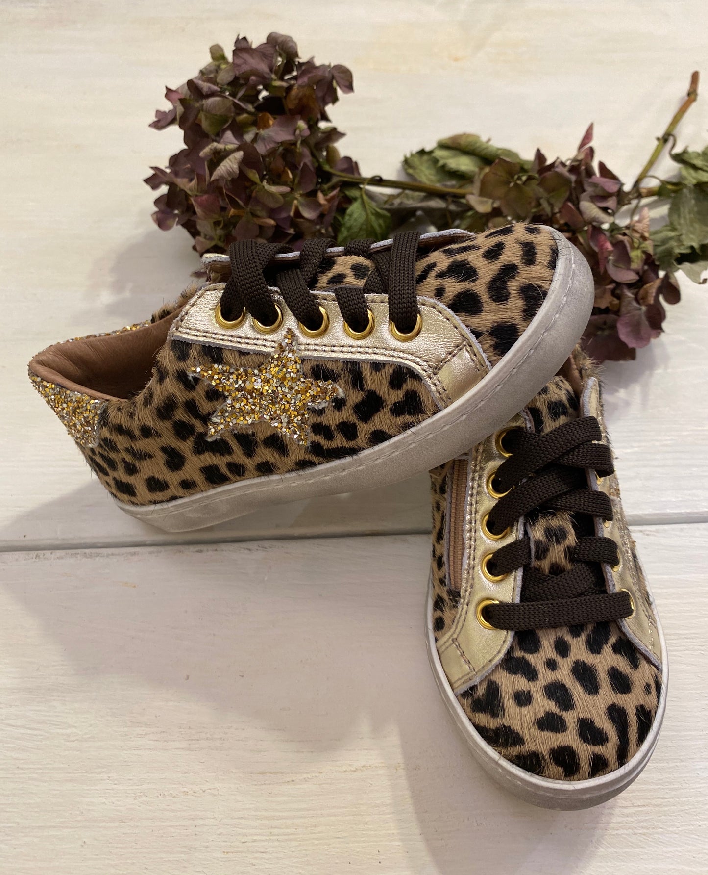 DIANETTI Sneakers bambina effetto animalier con applicazioni glitter oro