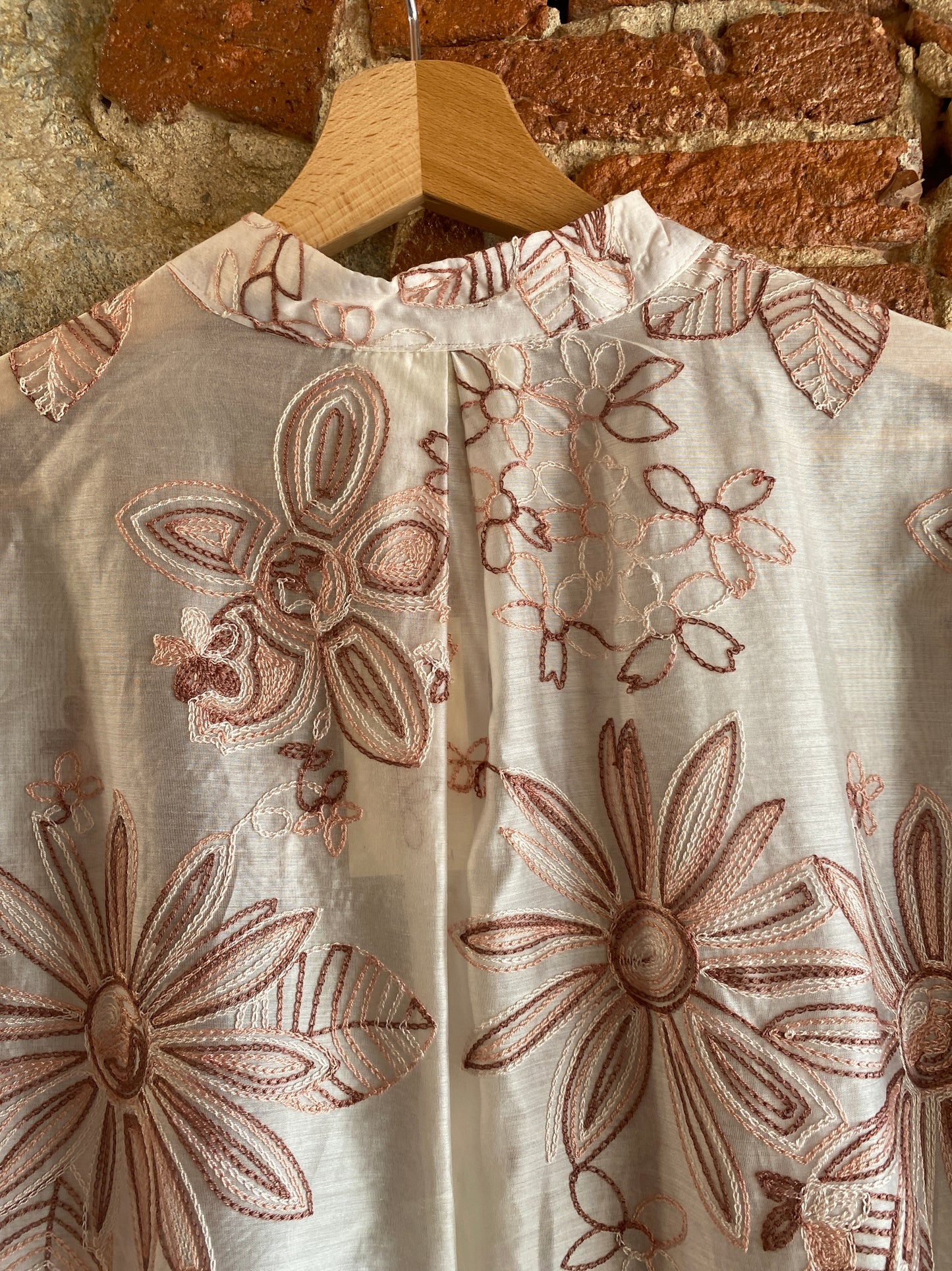 Camicia Fleur champagne e rose