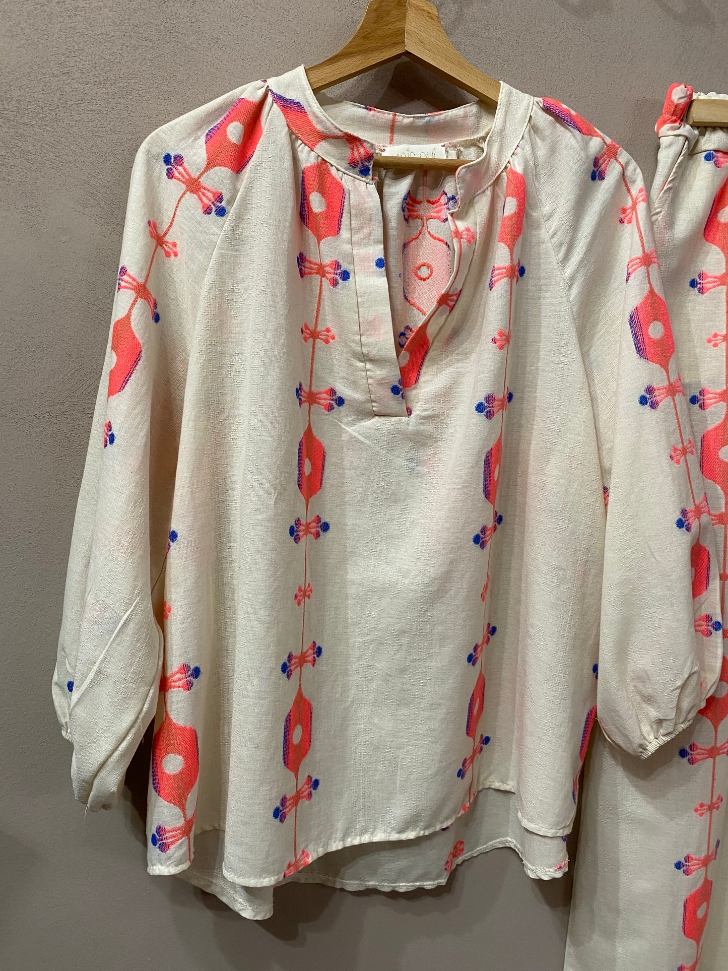 Completo Summer fluo in cotone dettagli fluo