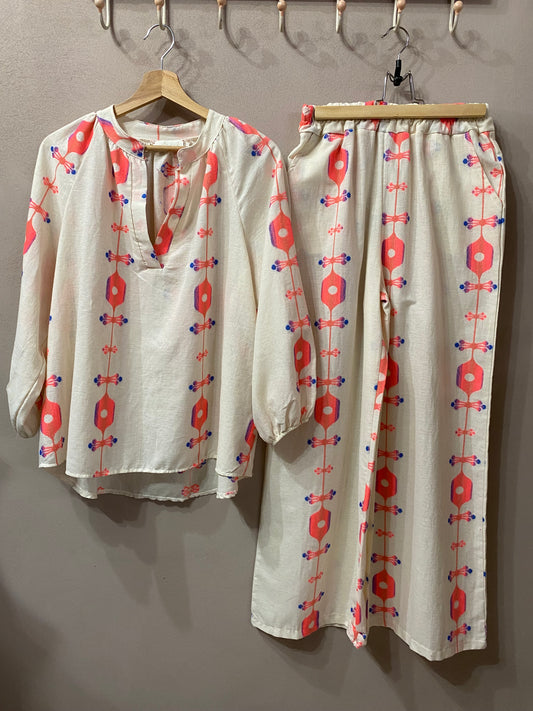 Completo Summer fluo in cotone dettagli fluo