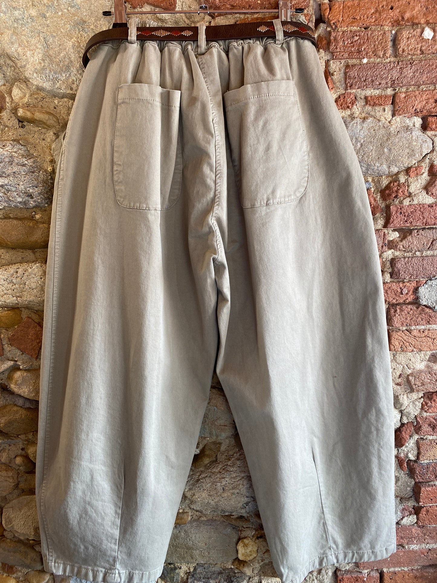 Pantalone Carlos sand