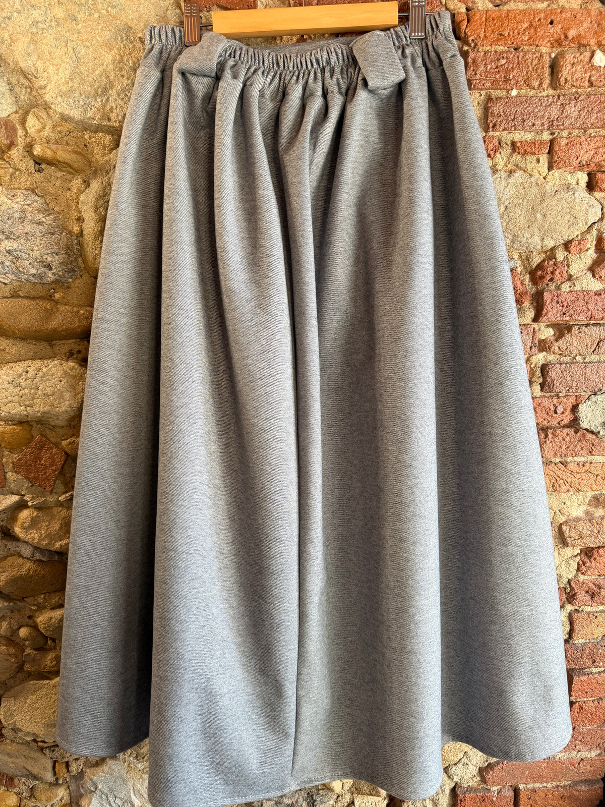 Gonna Alma Grey