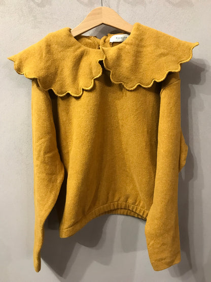 Maglioncino caldo cotone colletto petalo colore zafferano