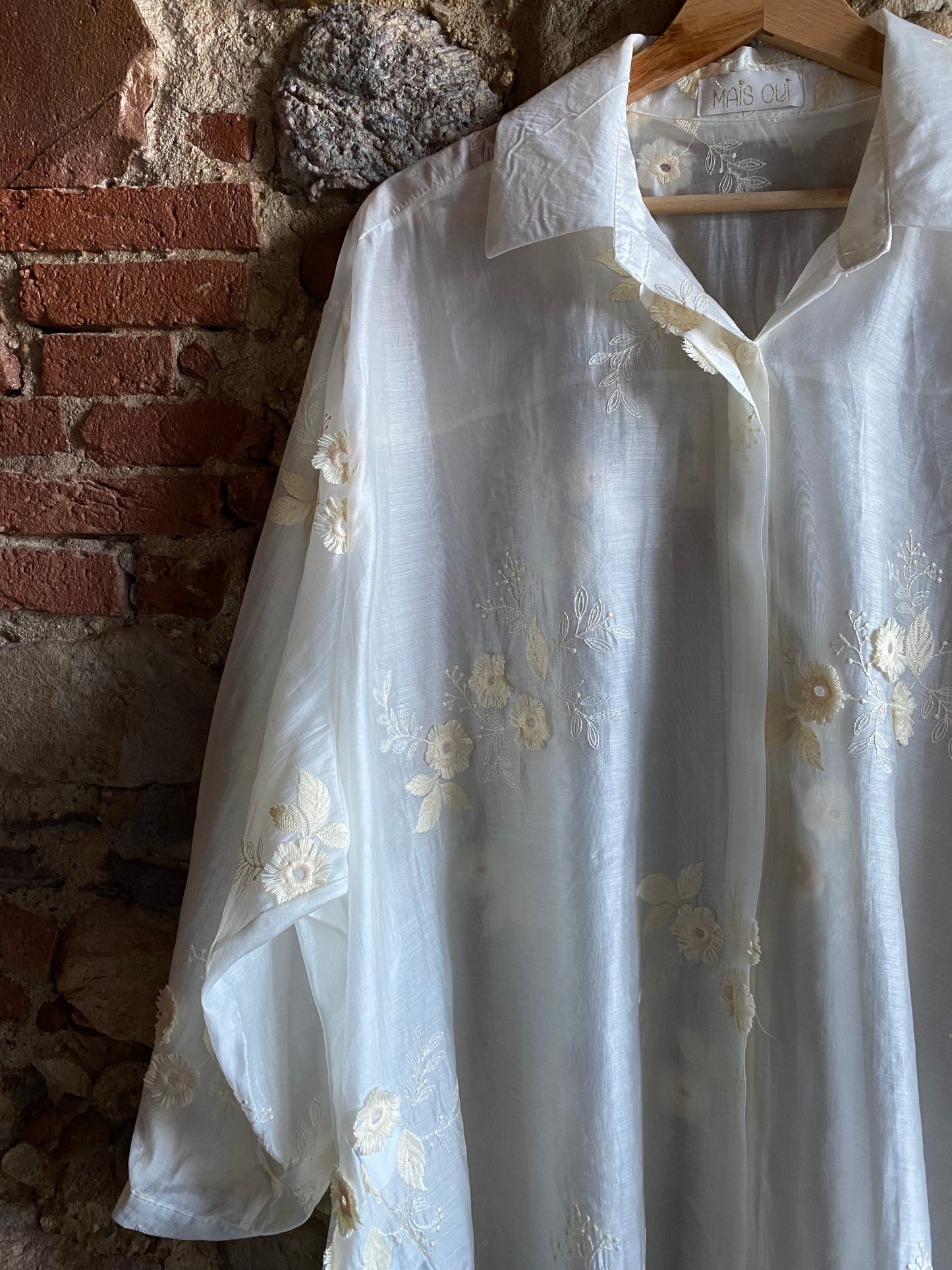 Camicia Martinica burro con ricami