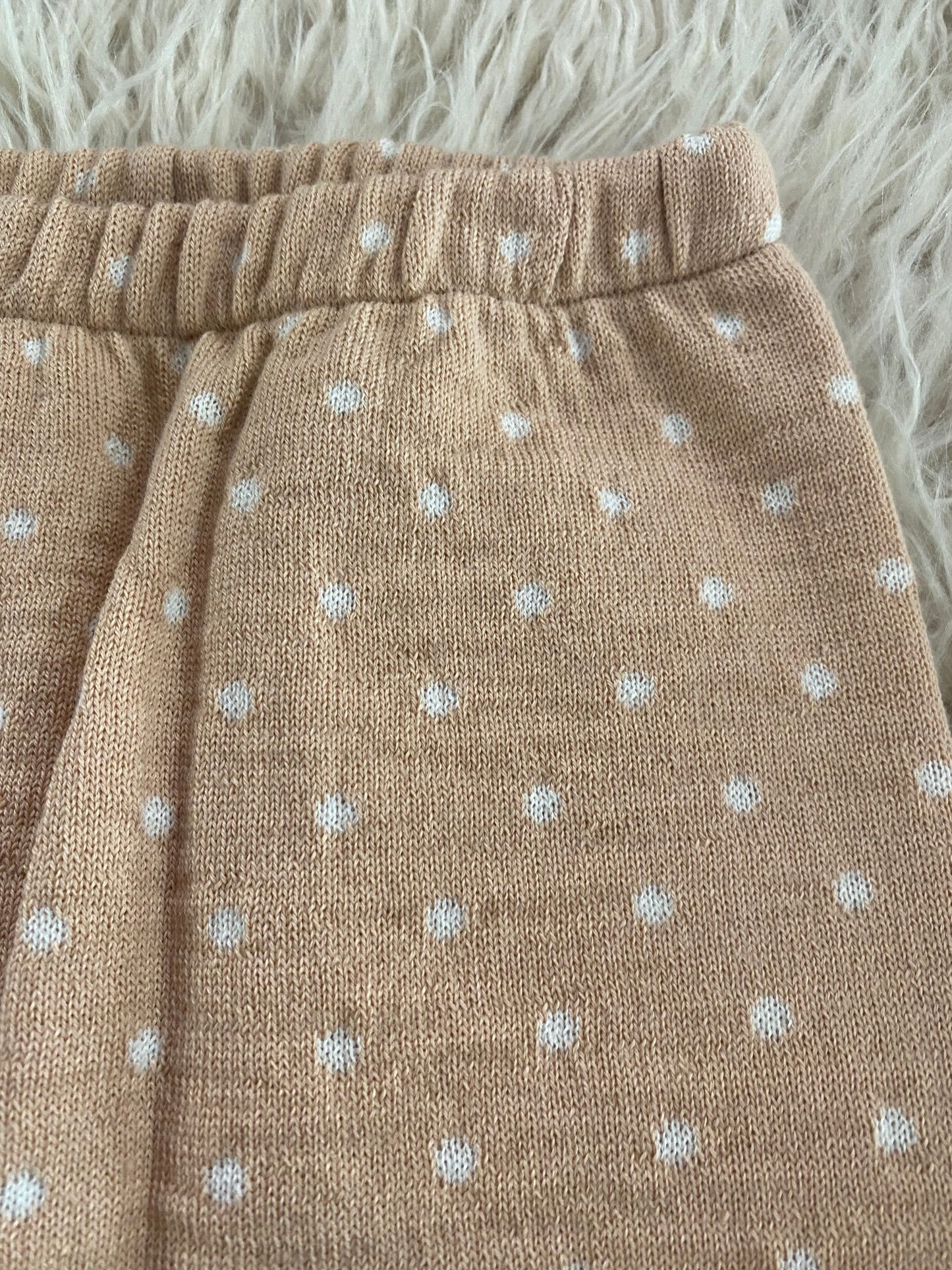Pantaloni in maglia misto lana salmone pois panna
