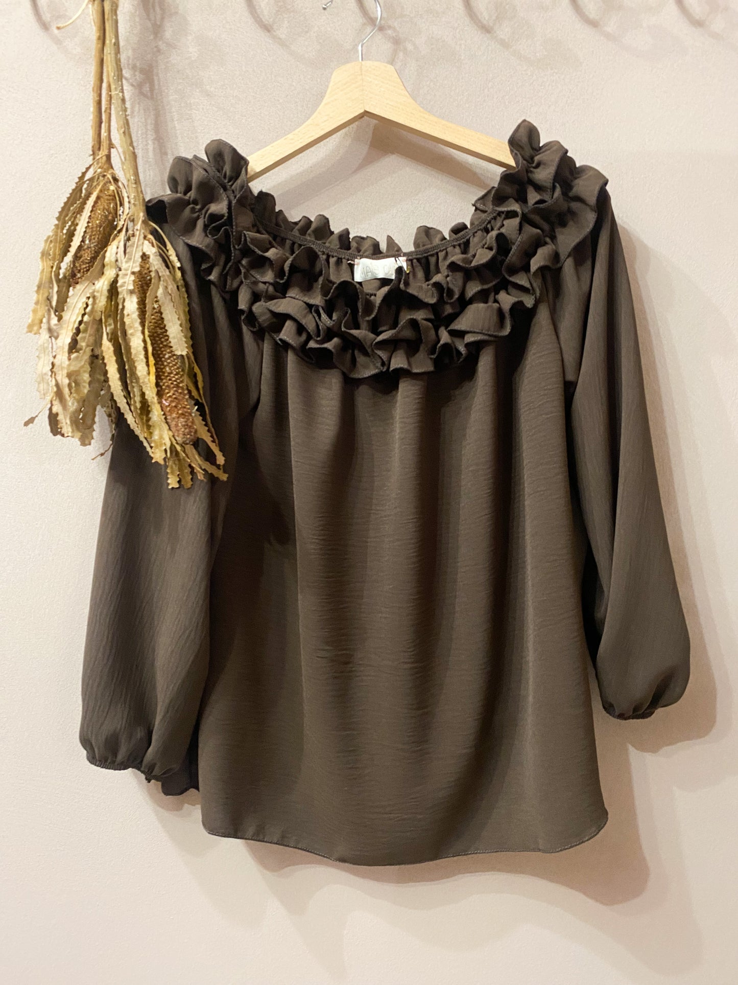 Volant blusa in viscosa colore cioccolato