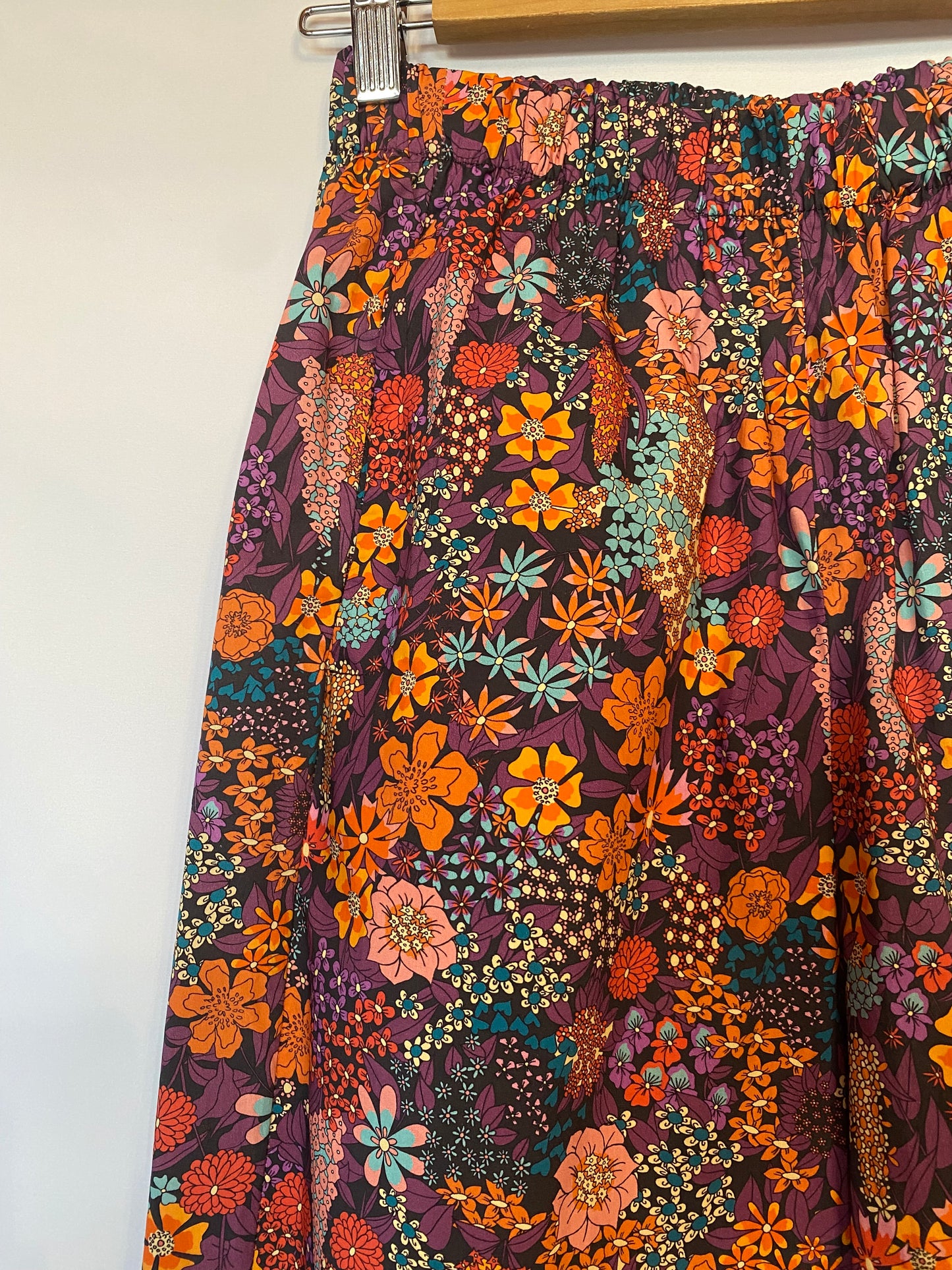 Pantalone Gilda fiori violet