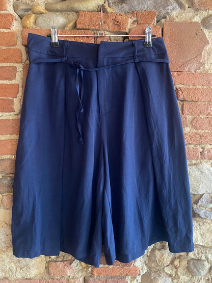 Bermuda Lampedusa misto Lino blu