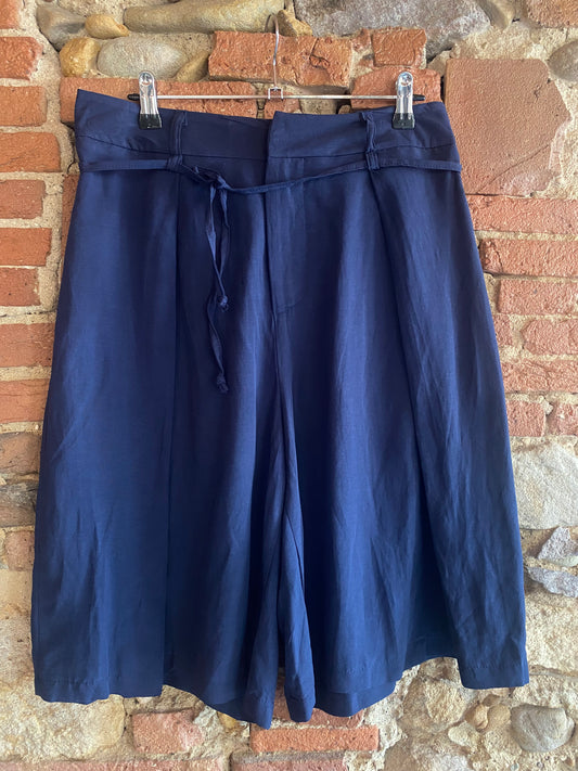 Bermuda Lampedusa misto Lino blu