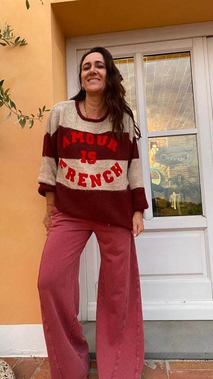 Maglione Amour is French burgundy