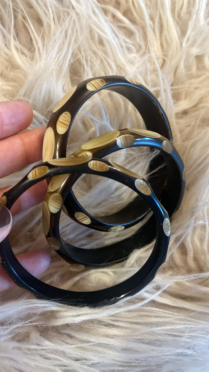 Tris bracciali rigidi Amanda