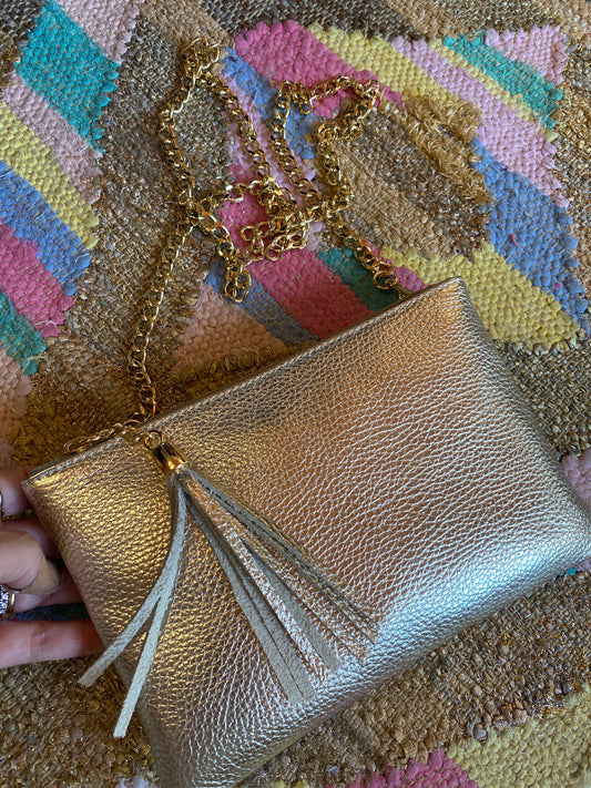 Pochette Mimì in pelle oro