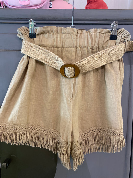 Short Edith In Lino colore camel.
