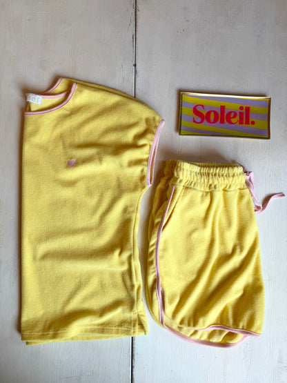 Completo Palm Springs yellow