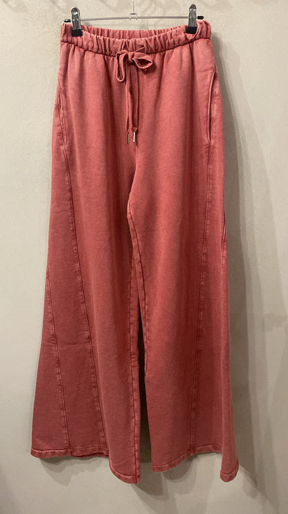 Pantalone Cleo colore lampone