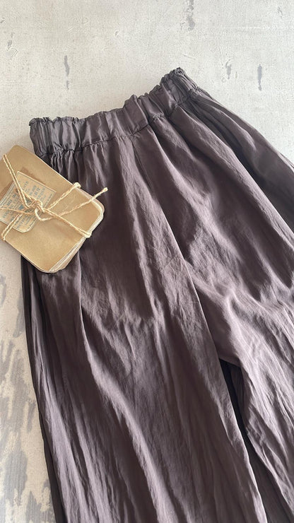 Pantalone palazzo Victoria in mussola di cotone colore cioccolato