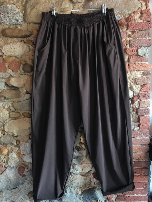 Pantalone Dani colore cioccolato
