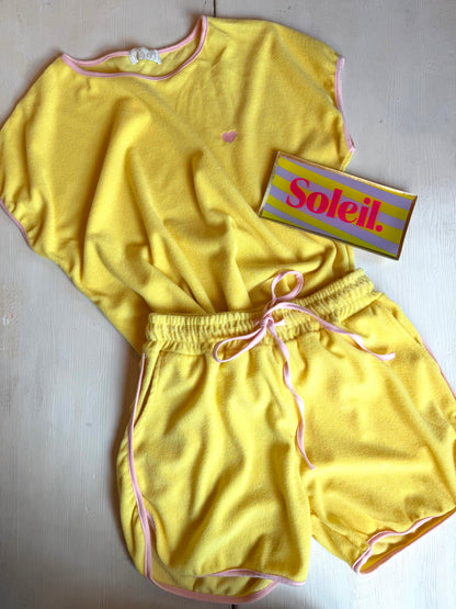 Completo Palm Springs yellow