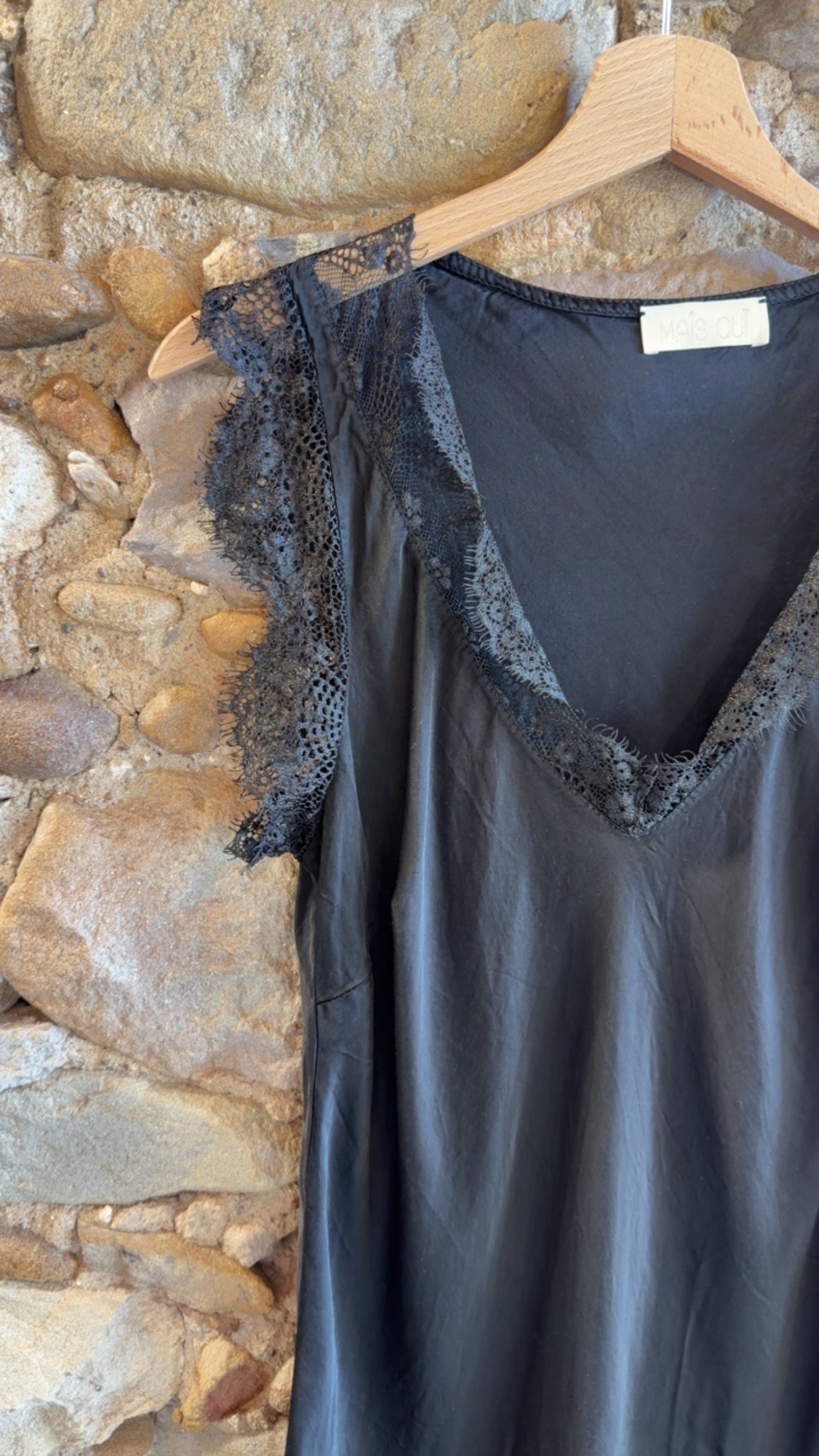 Top Goldie black