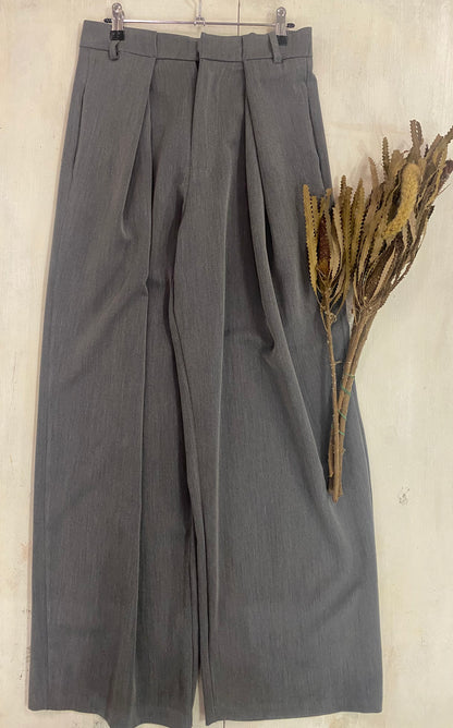 Boy pantalone donna colore grigio perla