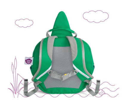 Parte della linea Small Water Friends del marchio tedesco Affenzhan, questo bellissimo zainetto per l’asilo farà impazzire qualunque bambino e piacerà anche agli adulti perché eco-friendly e ricco di dettagli tecnici di alta qualità! Piccolo ma capiente (4 litri di capacità), non è solamente un semplice zainetto, ma anche un fantastico compagno di giochi, un amico di mille avventure e un giocattolo 3D che stimolerà la fantasia, aiuterà la manualità e incoraggerà i bambini ad inventare infinite storie!